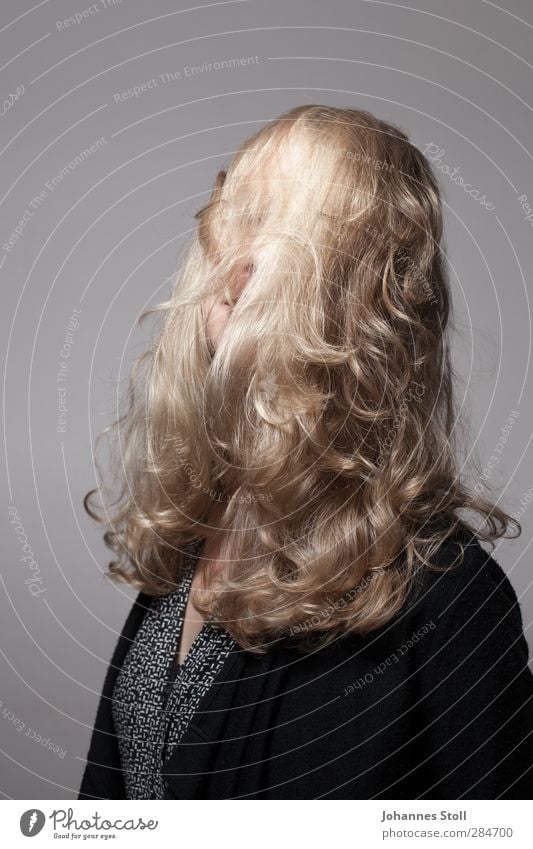 Hair Krishna II Beautiful Feminine Young woman Youth (Young adults) Hair and hairstyles 1 Human being 18 - 30 years Adults Blonde Long-haired Curl Wild