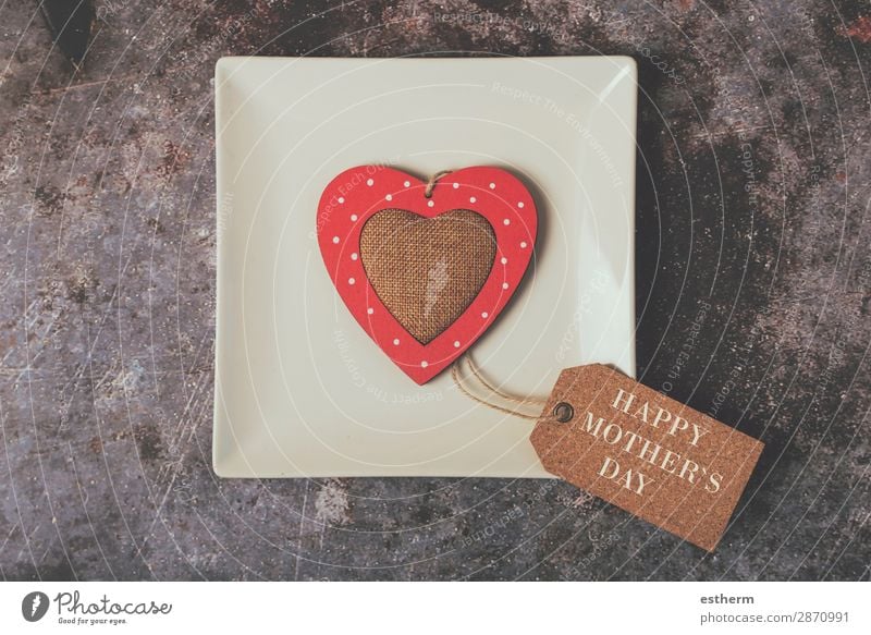happy Mother's Day Dinner Plate Joy Leisure and hobbies Decoration Feasts & Celebrations Adults Family & Relations Paper Heart Kissing Love Happiness Happy Red
