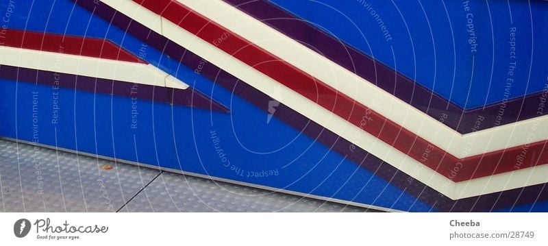rally potato pancake Stripe White Red Fairs & Carnivals Photographic technology Blue Flat (apartment) Stand Line Car race