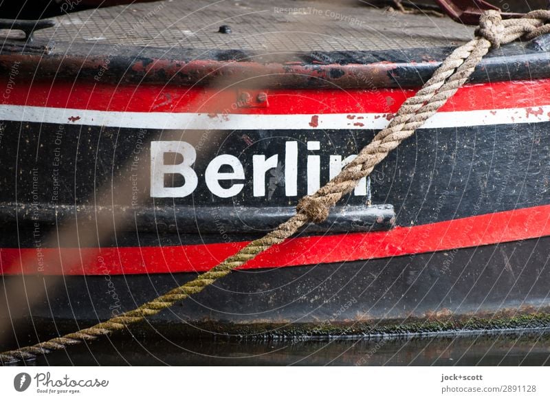 little Berlin Inland navigation Rope Metal Authentic Retro Red Black Mobility Style Symmetry Typography Ravages of time Name Berth Boundary Subdued colour