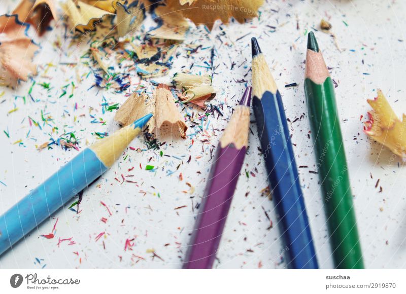 sharpen pins (2) Draw Drawing pencil Crayon Artist Chaos Muddled Dirty Sharpener Point Shavings Wood Multicoloured School Parenting Office Creativity