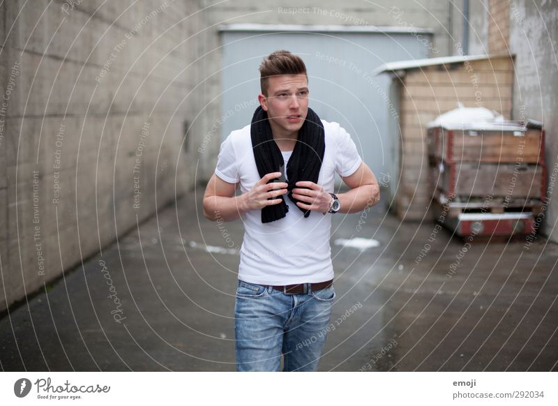 dress warm Masculine Young man Youth (Young adults) 1 Human being 18 - 30 years Adults T-shirt Scarf Hip & trendy Cold Colour photo Exterior shot Day