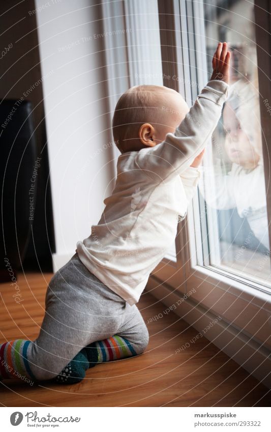 toddler at the window Parenting Education Kindergarten Child early childhood education crèche Human being Masculine Toddler Boy (child) Infancy Body Hand
