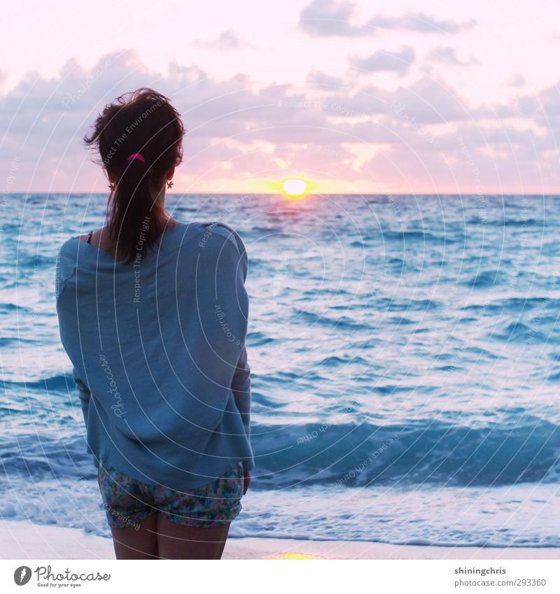 FAR Vacation & Travel Far-off places Summer Beach Ocean Waves Feminine Young woman Youth (Young adults) 1 Human being 18 - 30 years Adults Sky Clouds Sunrise