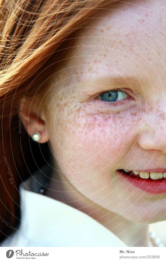 irish Summer Feminine Girl Skin Head Face Eyes Earring Red-haired Long-haired Natural Contentment Freckles Laughter Eye colour Brash Friendliness Beautiful