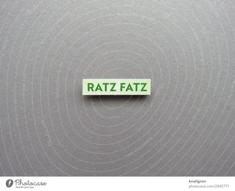 RATZ FATZ Characters Signs and labeling Communicate Speed Gray Green Emotions Time Haste Colour photo Studio shot Deserted Copy Space left Copy Space right