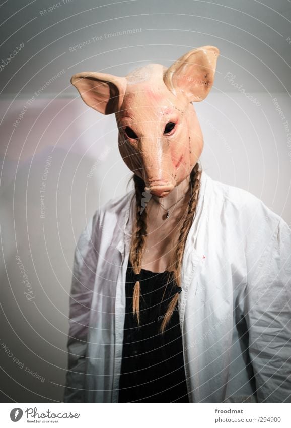 pigs' EIRY Carnival Hallowe'en Human being Feminine Young woman Youth (Young adults) Woman Adults 1 Protective clothing Brunette Blonde Long-haired Braids