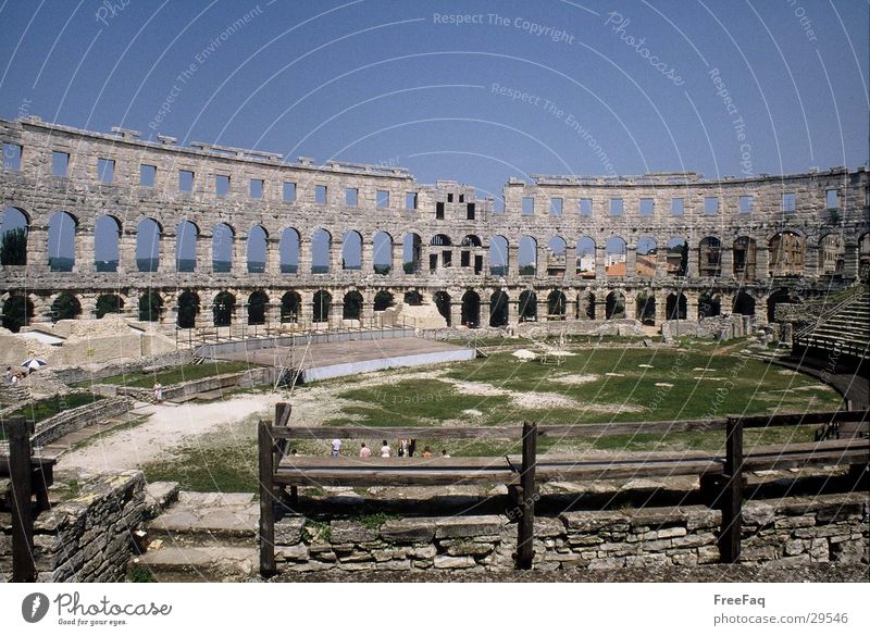 Colosseum_2 Architecture