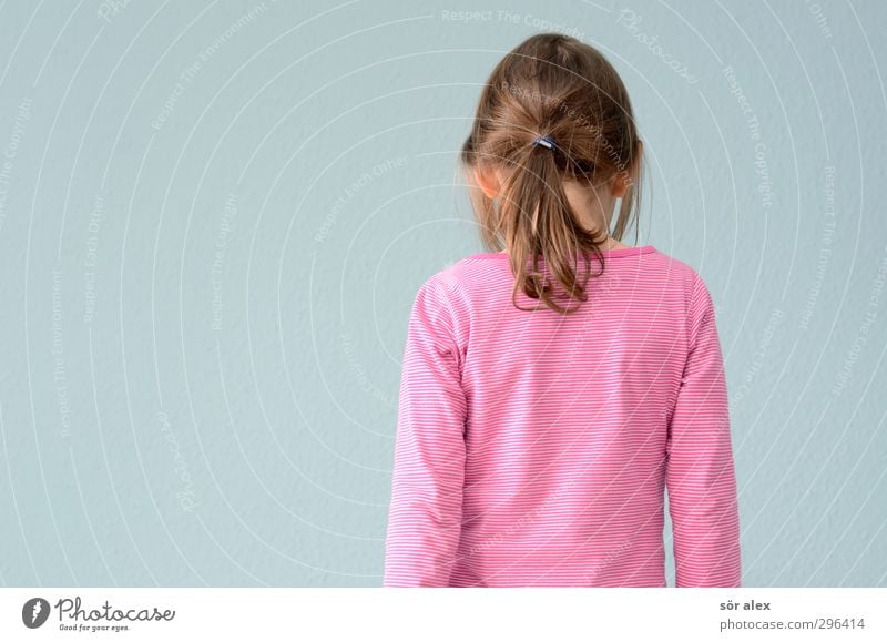 self-portrait Human being Feminine Child Girl Infancy Head Hair and hairstyles Back Back of the head 1 Clothing T-shirt Blue Pink Rear view Elastic hairband