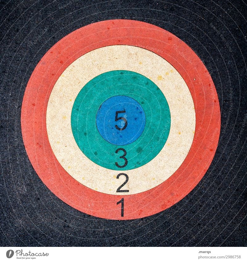 The goal before your eyes Success Archery Sporting event Circle Digits and numbers Blue Yellow Green Red Black Silver Target Sardinia 5 3 2 1 Colour photo