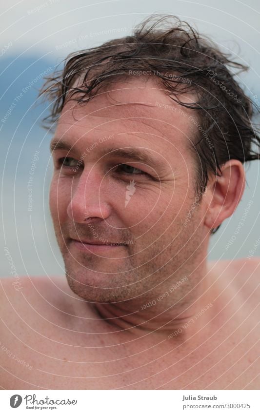 man water three-day beard Masculine Man Adults Head 1 Human being 30 - 45 years Smiling Looking Naked Wet Natural Blue Brown Contentment Colour photo