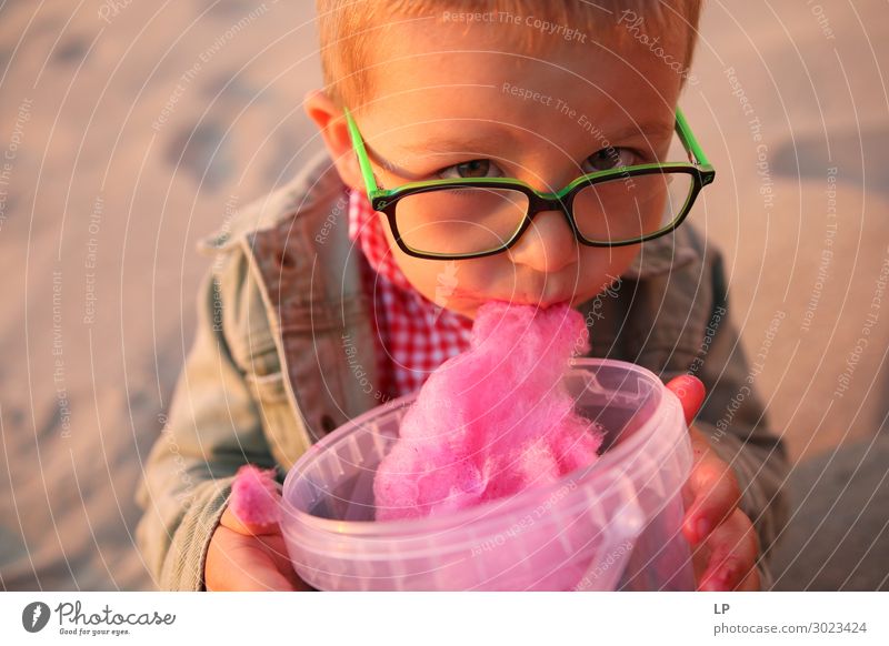 child eating candy floss Food Dessert Candy Nutrition Eating Lifestyle Human being Child Parents Adults Brothers and sisters Family & Relations Infancy Emotions