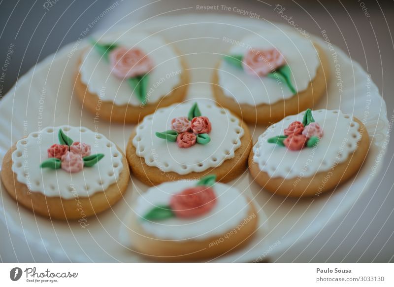 Cookies decorated with sugar paste Food Cake Dessert Candy Lifestyle Paris Esthetic Hip & trendy Delicious Luxury Cooking Cookie tin Party Sweet Sugar