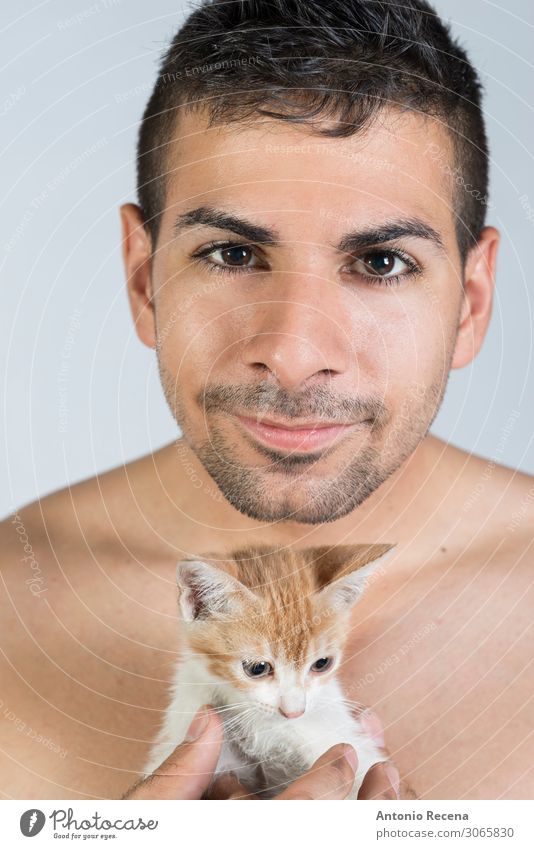 latin man with cat in studio shot shirtless Lifestyle Human being Man Adults Youth (Young adults) Animal Pet Cat Love Small Protection Latin American Shot