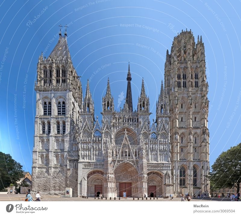 Cathedral of Rouen Tourism Sightseeing Town Old town Church Architecture Facade Tourist Attraction Landmark Historic view episcopal see butter tower France