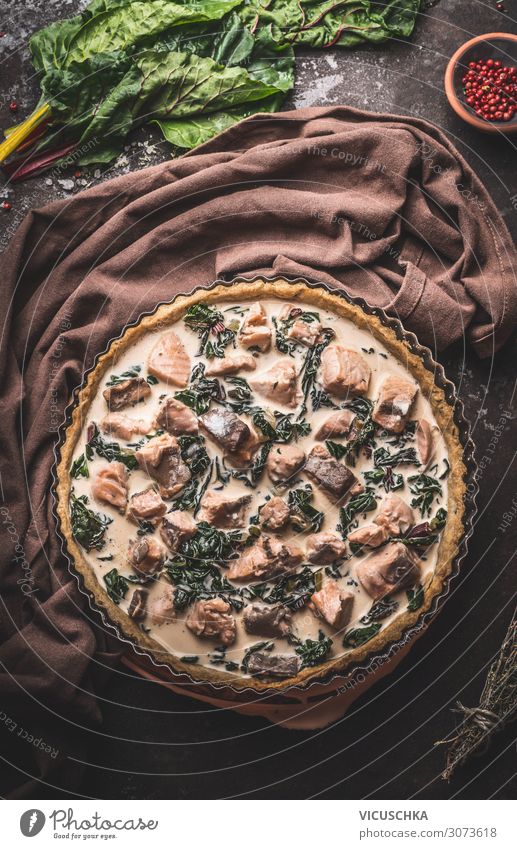 Quiche with salmon and chard Preparation Food Nutrition Design Living or residing Table Restaurant Background picture Cooking Gourmet Salmon Mangold tart French