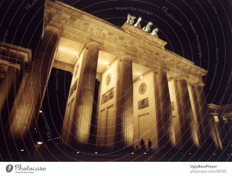 Brandenburg Gate Unter den Linden Night Lighting Historic Berlin Contrast Shadow