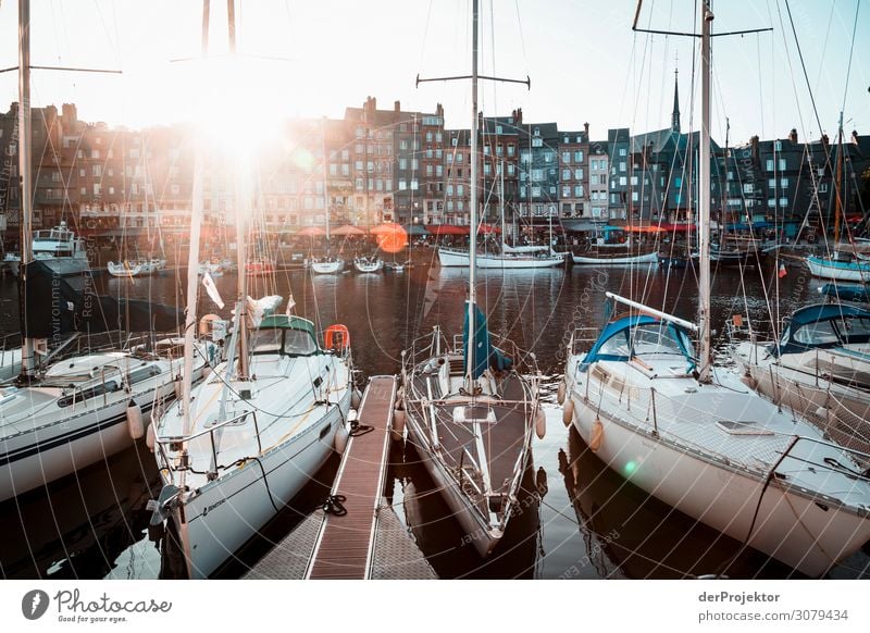 Harbour in Honfleur at sunset Joerg farys theProjector the projectors wanderlust travel photography Normandie Copy Space bottom Copy Space middle