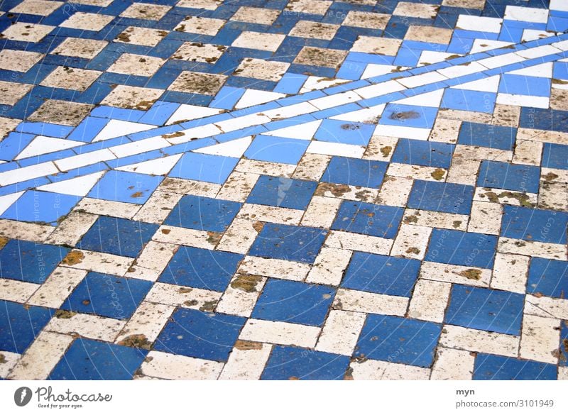 Dirty and broken tiles Tiles in Portugal with interesting pattern Pattern Abstract floor floor covering Portuguese Blue White Structures and shapes Geometry