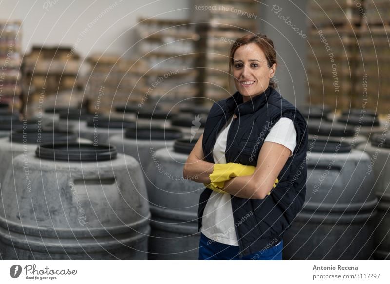 Worker woman Happy Work and employment Profession Factory Industry Human being Woman Adults Gloves Packaging Smiling Stand Employees &amp; Colleagues olive food