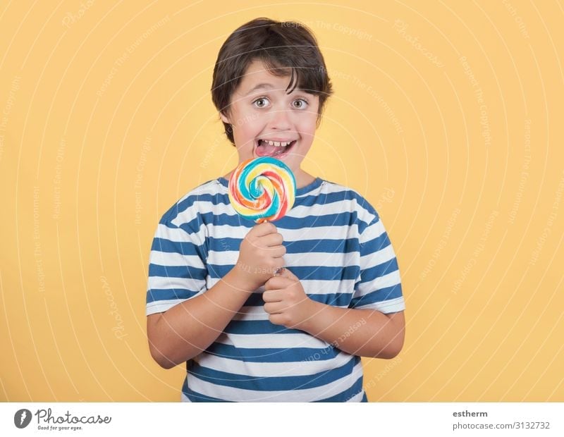 funny child with lollipop Food Dessert Candy Nutrition Eating Lifestyle Face Human being Masculine Child Boy (child) Infancy Teeth 1 8 - 13 years To hold on