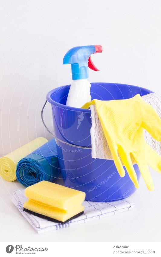 polish Sack Bucket cleaning bucket Cleaning agent Sponge Towel cleaning clothes Floor cloth scouring cloth Plastic Sign Work and employment Blue Yellow White