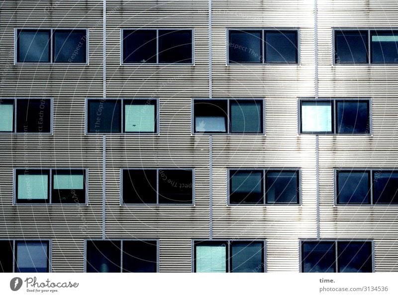 Neighbourhoods (V) Berlin House (Residential Structure) Architecture Wall (barrier) Wall (building) Facade Window Venetian blinds Drape Line Stripe Cool (slang)