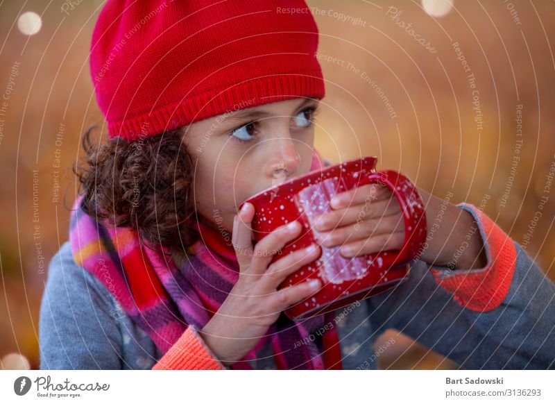 Hot Tea on a chilly Autumn Day Beverage Hot Chocolate Mug Lifestyle Joy Well-being Cure Camping Child Girl Family & Relations 1 Human being 3 - 8 years Infancy