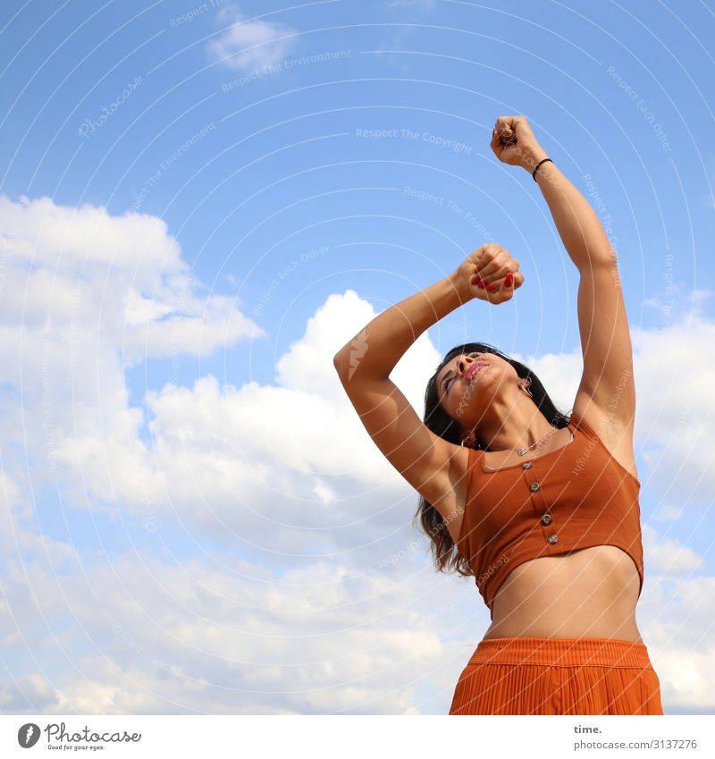 Estila Fitness Sports Training Feminine Woman Adults 1 Human being Sky Clouds Beautiful weather Pants Top Brunette Long-haired Dance Dream Athletic Joy