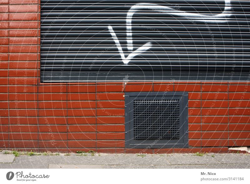 following House (Residential Structure) Wall (barrier) Wall (building) Facade Window Gloomy Cellar window Arrow Direction Roller shutter Closed Grating