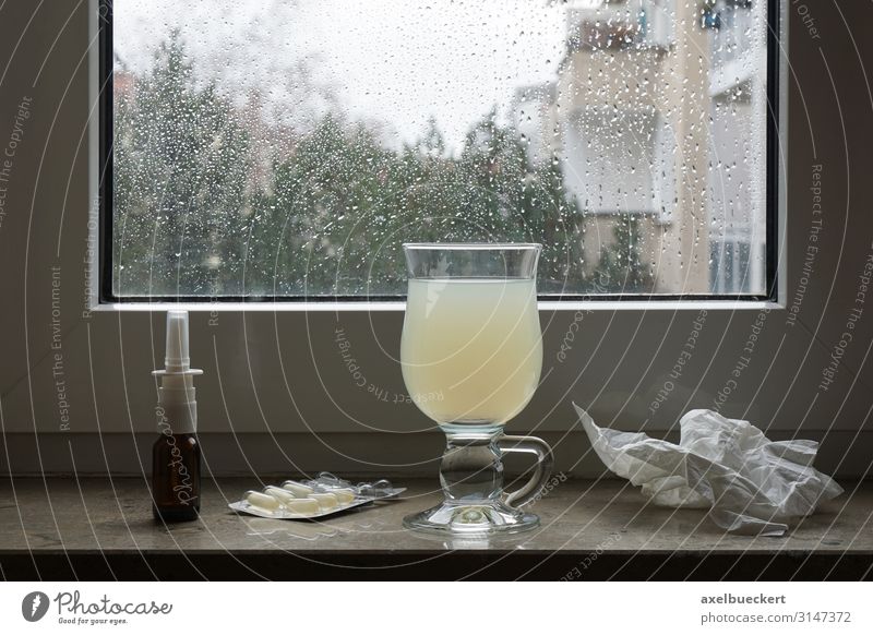 Cold remedy and hot lemon Beverage Hot drink Glass Lifestyle Healthy Illness Living or residing Flat (apartment) Room Weather Bad weather Rain Health care