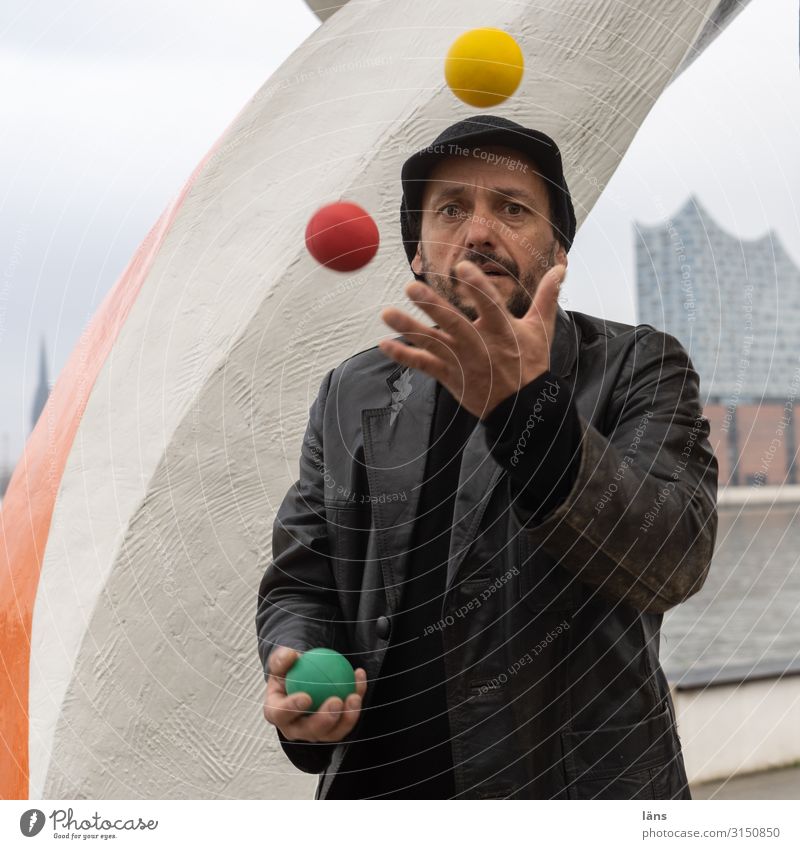 juggler Juggle Ball Human being Masculine Man Adults 1 Hamburg House (Residential Structure) Harbour Building Architecture Elbe Philharmonic Hall Observe Catch