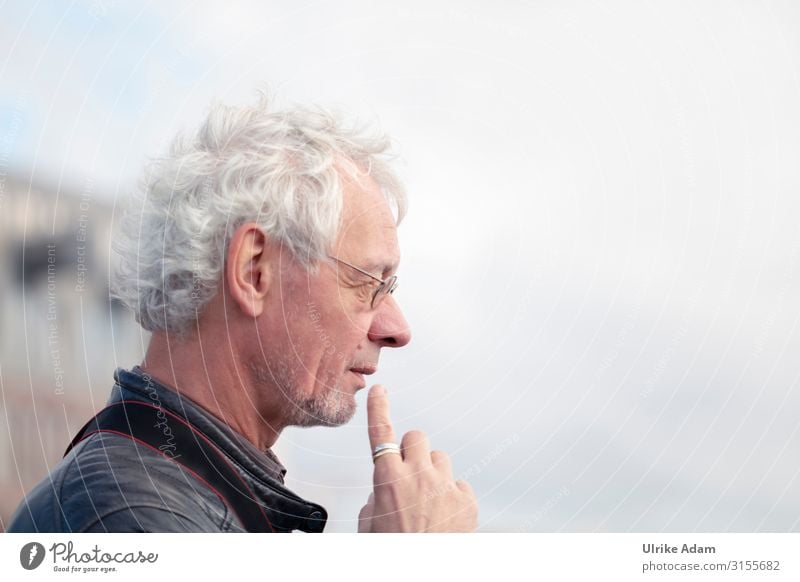 Thoughtful Human being Masculine Man Adults Male senior Senior citizen Forefinger Chin 1 45 - 60 years Ring Eyeglasses Gray-haired White-haired Short-haired