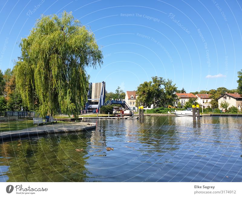 Woltersdorf at the lock - view of the lock Plant Animal Water Sky Tourist Attraction Landmark Discover Relaxation Romance Vacation mood Colour photo