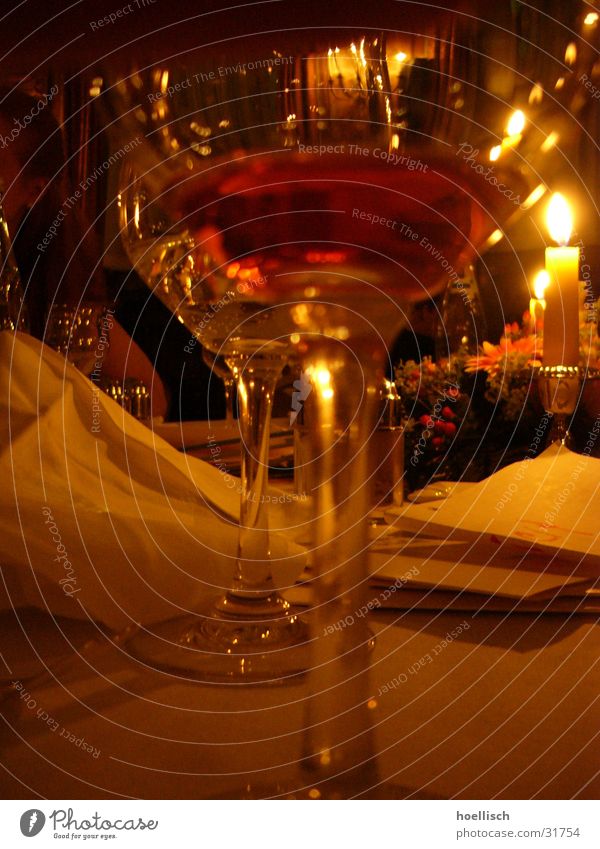 Table impression Hotel Menu Salt caster Candle Light Wine glass Glass Restaurant Tavern Nutrition Le Méridien Hotel wine card Pepper
