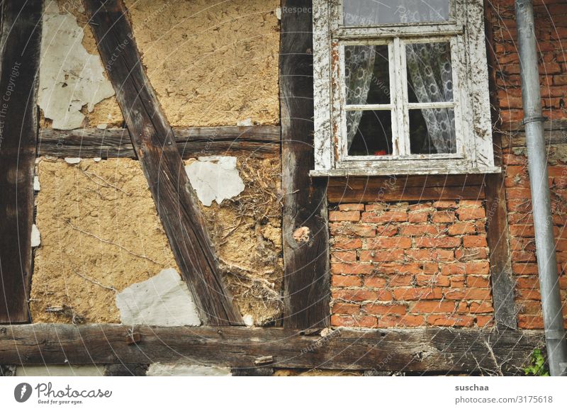 Old house House (Residential Structure) Derelict Building Half-timbered house Window Former Inhabited Uninhabited Tumbledown Run-down Uninhabitable Rent