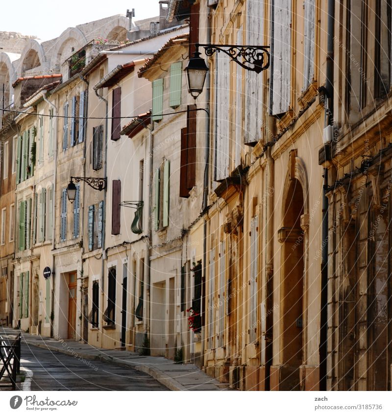 popular song France Village Small Town Downtown Old town Pedestrian precinct House (Residential Structure) Wall (barrier) Wall (building) Facade Window Door
