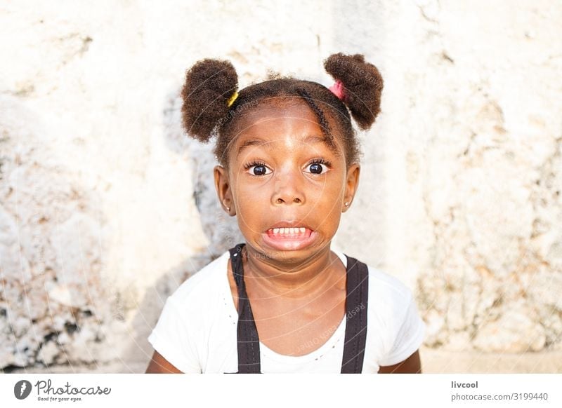 girl with surprise face , cuba Lifestyle Style Beautiful Playing Vacation & Travel Trip Island Child Human being Feminine Girl Infancy Skin Head