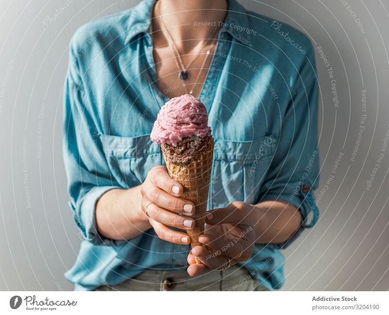 Ice cream scoop in cone in woman hands Scoop Food Cream Cone Sundae Difference Background picture Summer Ball biscuits Blueberry Chocolate Cold Multicoloured