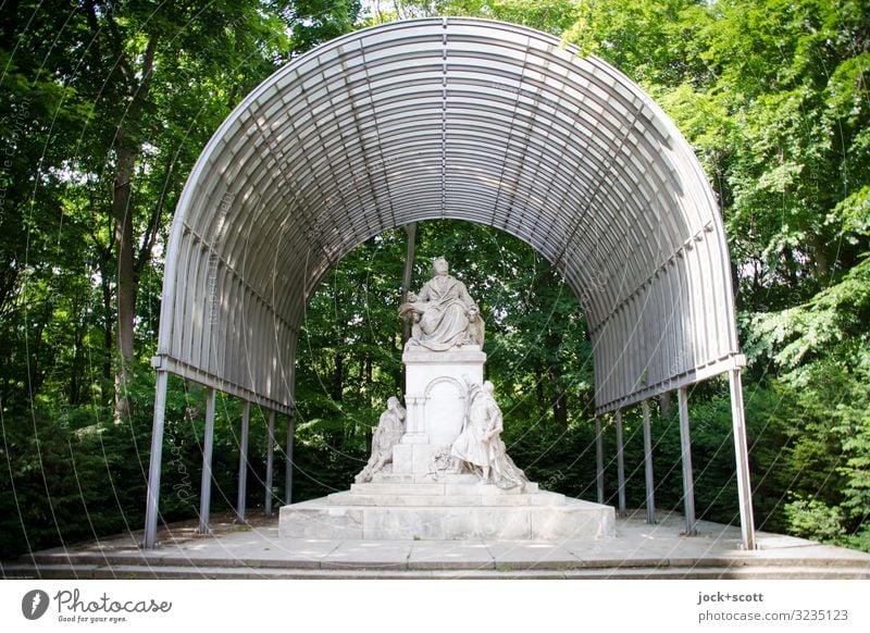 Protection for Richard Wagner Sightseeing Sculpture Summer Tree Park Berlin zoo Canopy Monument Sit Historic Original Honor Culture Quality Style Monumental