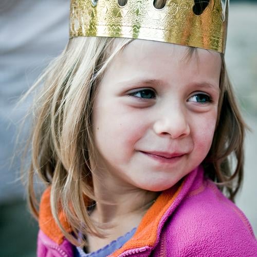Fairy Tale Little Queen Feminine Girl 1 Human being 3 - 8 years Child Infancy Jacket Crown Blonde Long-haired Observe Looking Wait pretty Happy Contentment