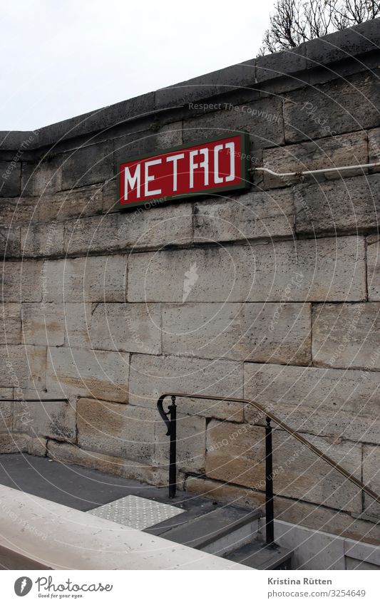 METRO Paris Town Capital city Deserted Wall (barrier) Wall (building) Facade Transport Means of transport Public transit Underground Tourism Logistics