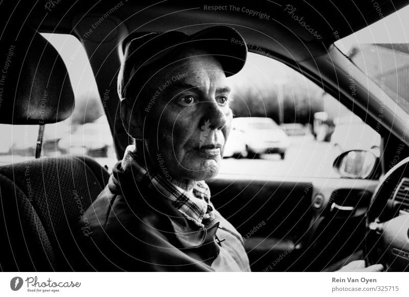 Dreamy portrait Human being Masculine Senior citizen Life 1 45 - 60 years Adults 60 years and older Sadness Car Chauffeur Cap Driving Black & white photo