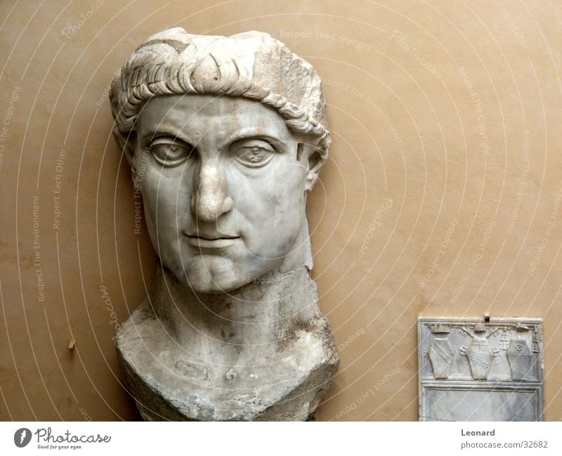 face Historic Building Art Sculpture Man Face Rome Exhibition Craft (trade) Death's head Stone Architecture