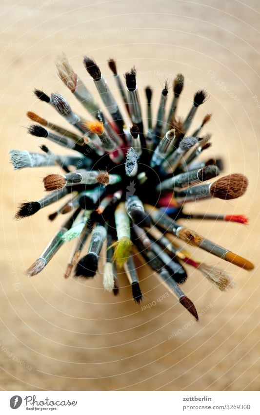 Many brushes Watercolors Paintbrush Illustration Illustrate Painter Painting and drawing (object) Crowd of people Desk Selection Tool Illustrator