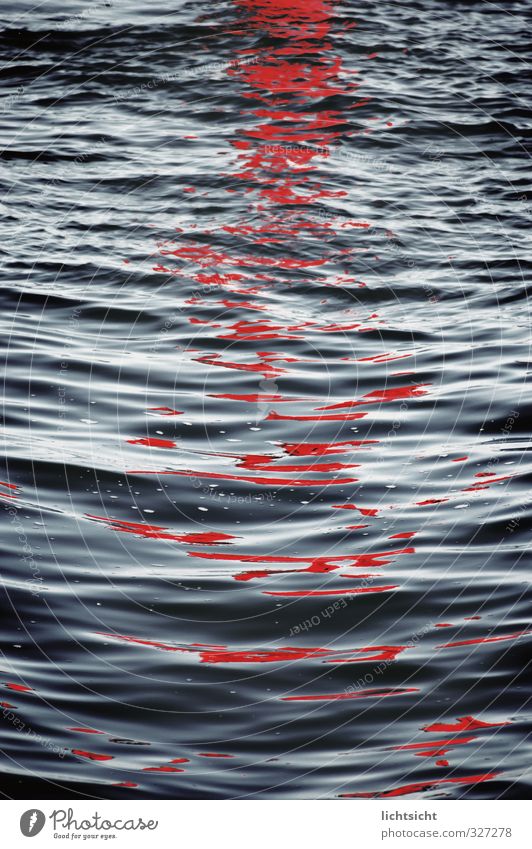  ♕ SPIRIT BRINGERS: EMPYREAN REALM. (SAGA DE UNUKALHAI) - Página 6 327278-blue-water-red-ocean-coast-waves-photocase-stock-photo-large