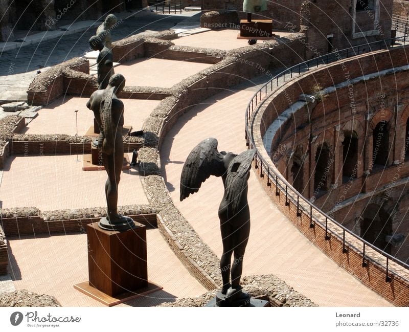 Sculpture 1 Historic Building Art Man Face Rome Exhibition Statue Craft (trade) Death's head Stone gallery Architecture