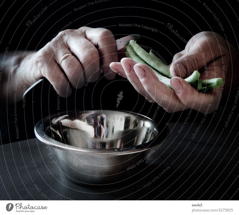 own harvest Hand Fingers Beans Knives Cut Bowl Metal Plastic Work and employment Food Cooking Vegetable Delicious Anticipation Healthy Eating Colour photo