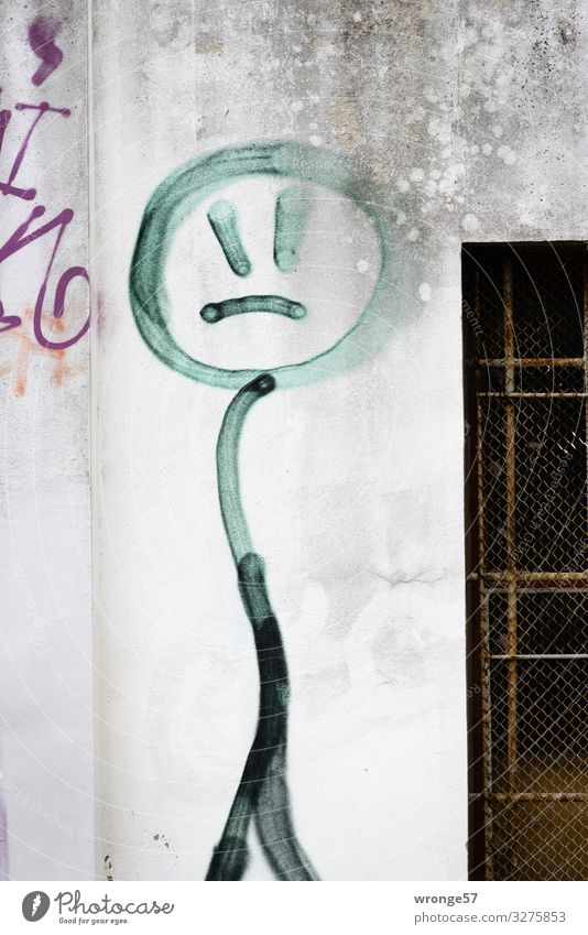 Disappointed? Wall (barrier) Wall (building) Facade Graffiti Town Gray Green Violet Black Disappointment Sadness Stick figure Colour photo Subdued colour
