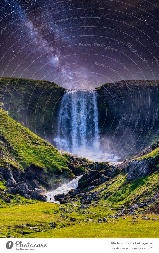 svodufoss waterfall under night galaxy sky in iceland Beautiful Vacation & Travel Tourism Trip Adventure Sightseeing Mountain Hiking Nature Landscape Sky Park